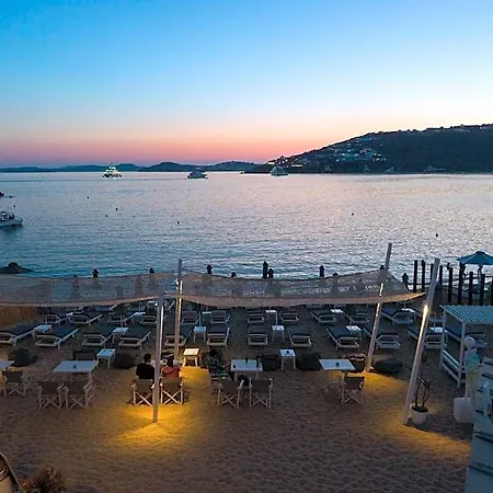 Agia Anna Beachfront Boutique Hotell