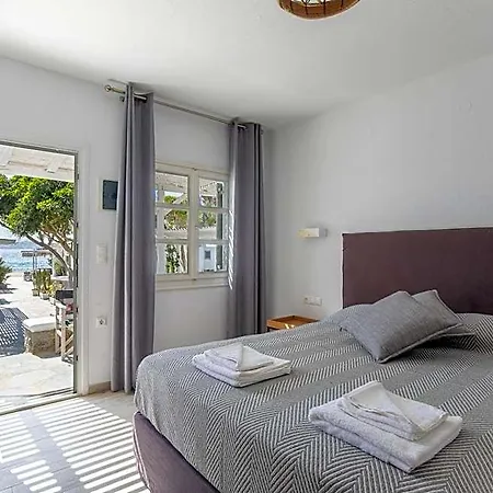 Agia Anna Beachfront Boutique Hotell