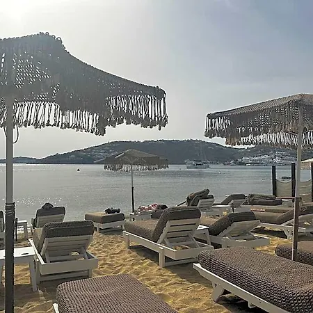 Agia Anna Beachfront Boutique Hotell *